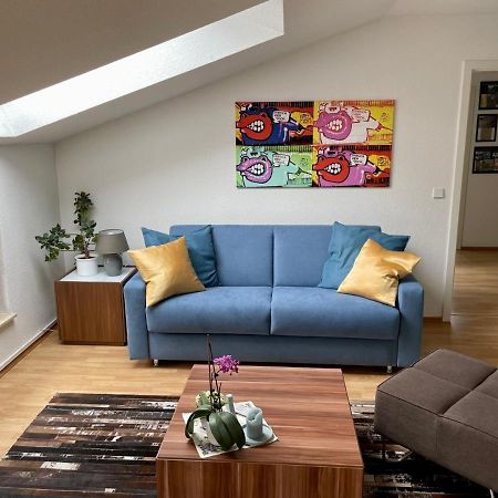 Charmante Dachgeschoss Wohnung Leipzig Exterior foto