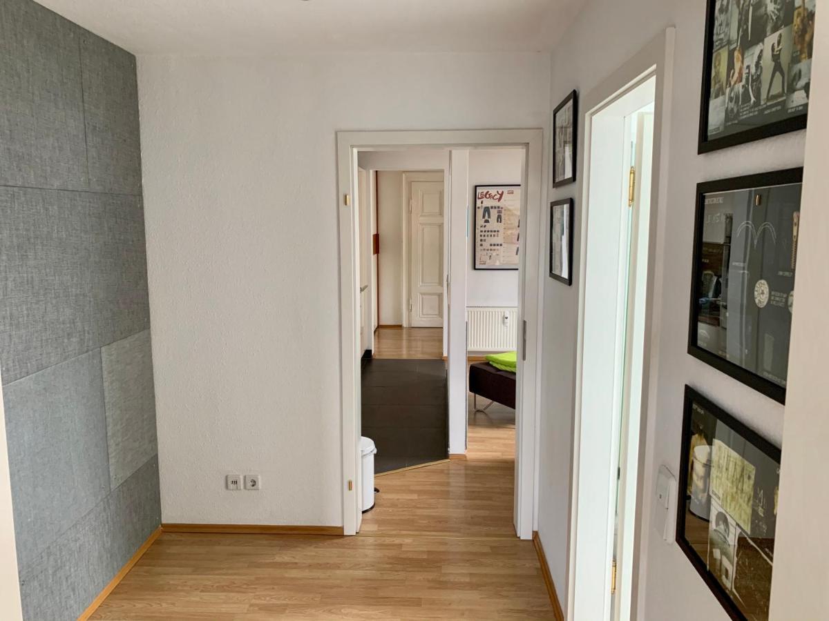 Charmante Dachgeschoss Wohnung Leipzig Exterior foto